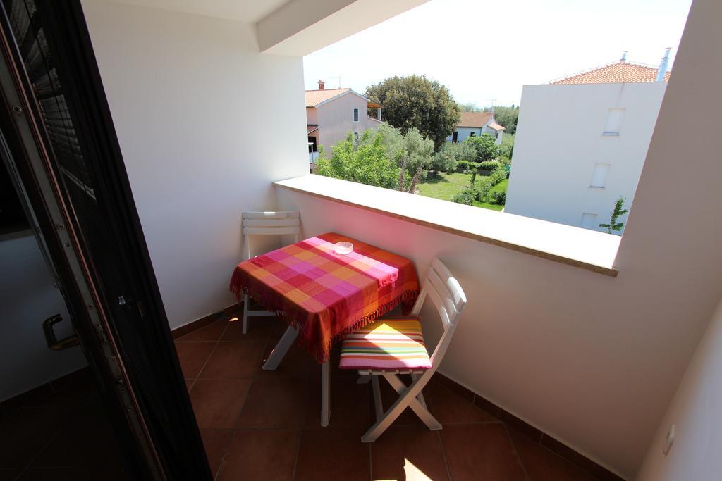 Apartments Romano Rovinj Cameră foto